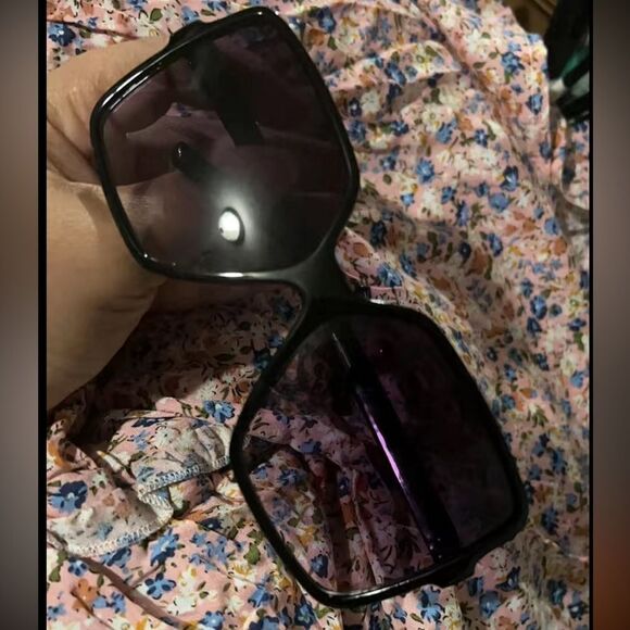 Oversized Square Trendy Gradient Sunglasses UV400 Brand New - Picture 5 of 6